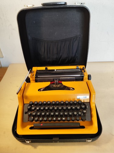 Schreibmaschine